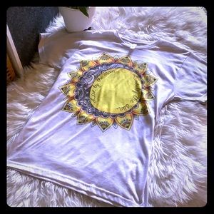 Electro threads t shirt small 🌞🏝🏖